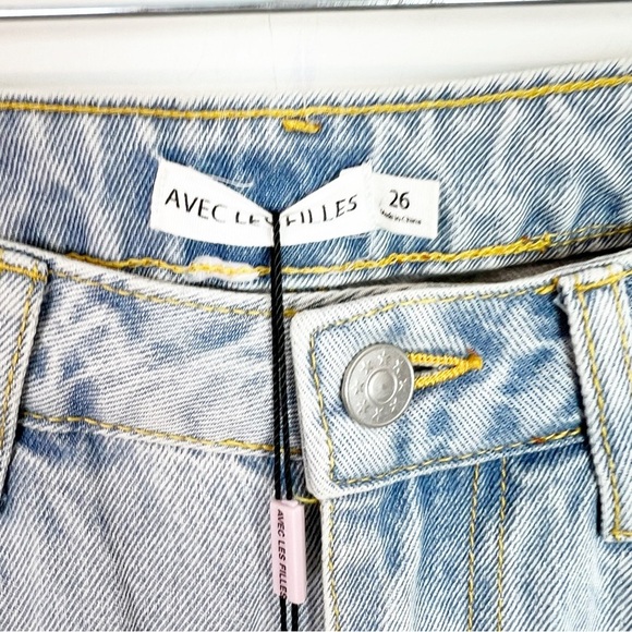 AVEC LES FILLES SLIGHT DISTRESSED STRAIGHT LEG JEANS SZ 26 NWT - Picture 6 of 7